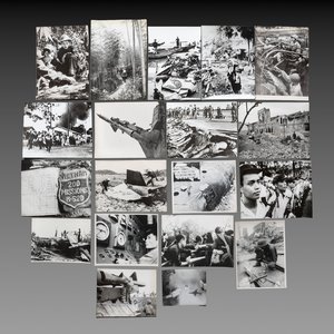 A collection of 19 photographs from the Vietnam War, taken by various press photographers, 3rd quarter 20th C. — foto 1