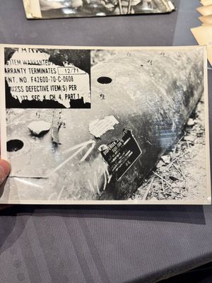 A collection of 19 photographs from the Vietnam War, taken by various press photographers, 3rd quarter 20th C. — photo 16