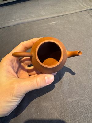A collection of 20 Chinese Yixing stoneware teapots, 20th C. — photo 101