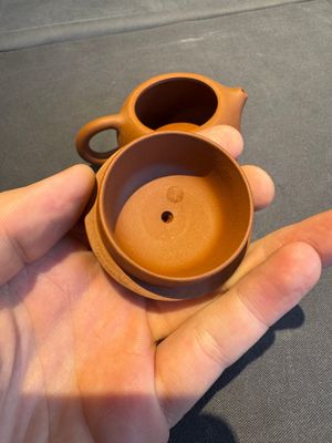 A collection of 20 Chinese Yixing stoneware teapots, 20th C. — photo 108