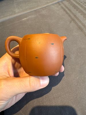 A collection of 20 Chinese Yixing stoneware teapots, 20th C. — photo 161