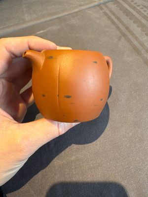 A collection of 20 Chinese Yixing stoneware teapots, 20th C. — photo 163