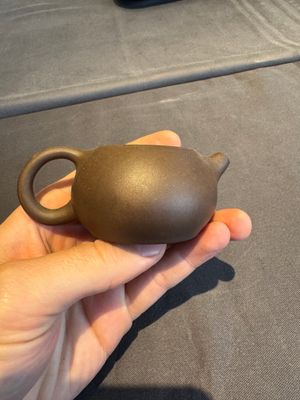 A collection of 20 Chinese Yixing stoneware teapots, 20th C. — photo 49