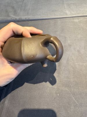 A collection of 20 Chinese Yixing stoneware teapots, 20th C. — photo 8
