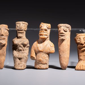 A collection of 20 terracotta 'Komaland' figures, Ghana, 13/16th C. — photo 4