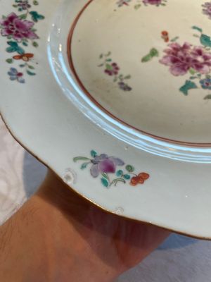 A collection of 22 Chinese famille rose and Imari-style plates, 18th C. — 照片 25