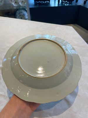 A collection of 22 Chinese famille rose and Imari-style plates, 18th C. — 照片 26