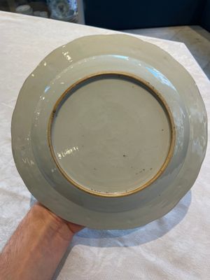 A collection of 22 Chinese famille rose and Imari-style plates, 18th C. — 照片 27