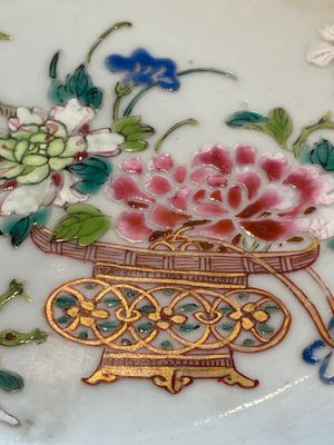 A collection of 22 Chinese famille rose and Imari-style plates, 18th C. — 照片 3
