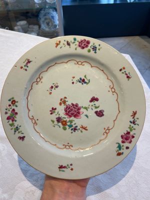 A collection of 22 Chinese famille rose and Imari-style plates, 18th C. — 照片 69