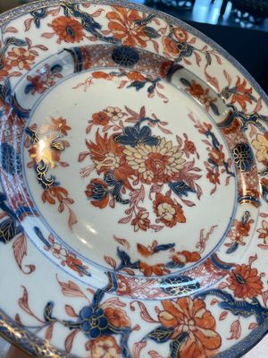 A collection of 22 Chinese famille rose and Imari-style plates, 18th C. — 照片 72