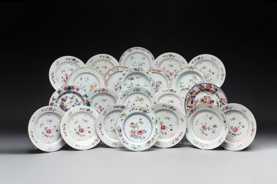 A collection of 22 Chinese famille rose and Imari-style plates, 18th C.