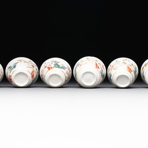 A collection of 22 Japanese Imari wares, 17/19th C. — photo 15