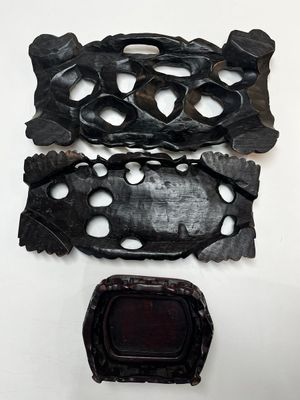 A collection of 25 Chinese wooden stands, 19/20th C. — photo 4