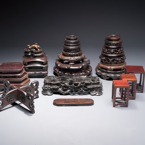 A collection of 25 Chinese wooden stands, 19/20th C. — photo 1