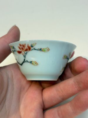 A collection of 28 Chinese famille rose wares, 18th C. and later — photo 120
