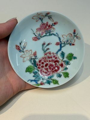 A collection of 28 Chinese famille rose wares, 18th C. and later — photo 146