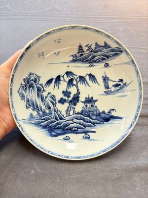 A collection of 31 Chinese blue and white tea wares, Wanli and Chenghua marks, Kangxi — 照片 1
