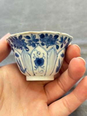 A collection of 31 Chinese blue and white tea wares, Wanli and Chenghua marks, Kangxi — 照片 112