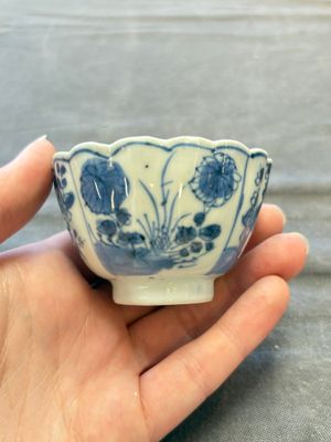 A collection of 31 Chinese blue and white tea wares, Wanli and Chenghua marks, Kangxi — 照片 45