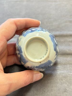 A collection of 31 Chinese blue and white tea wares, Wanli and Chenghua marks, Kangxi — 照片 48