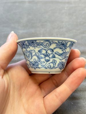 A collection of 31 Chinese blue and white tea wares, Wanli and Chenghua marks, Kangxi — 照片 74