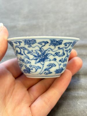 A collection of 31 Chinese blue and white tea wares, Wanli and Chenghua marks, Kangxi — 照片 80