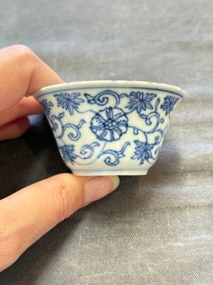 A collection of 31 Chinese blue and white tea wares, Wanli and Chenghua marks, Kangxi — 照片 86