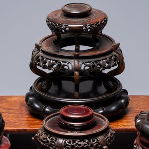 A collection of 38 Chinese wooden stands and a box, 19/20th C. — photo 3