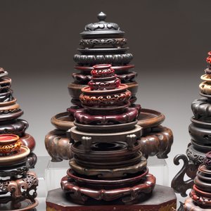 A collection of 70 Chinese wooden stands and covers, 19/20th C. — foto 2