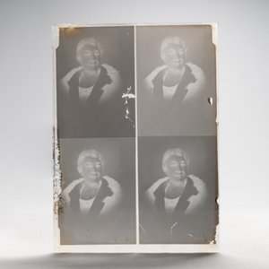 A collection of 83 wet-collodion portrait negatives on glass, China, 19th C. — photo 13