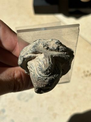 A collection of 9 Gandhara grey schist and stucco fragments of Buddha and divinities, 1/2nd C. — photo 10