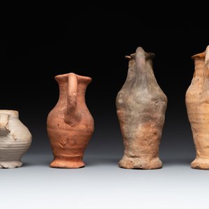 A collection of 9 German proto stoneware jugs and vessels, 14th C. — photo 5