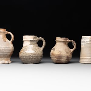 A collection of 9 German stoneware jugs, 16th C. and later — photo 14