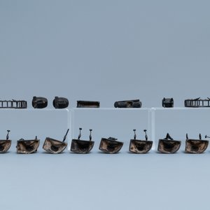 A collection of bronze miniature figures of musicians, India or Indonesia, 19/20th C. — 照片 4