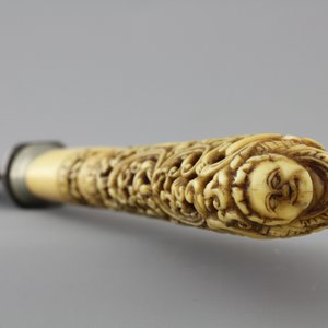 A collection of carved ivory handled cutlery, probably India, 19th C. — foto 12