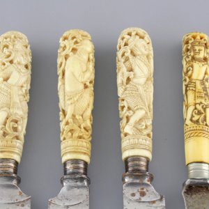 A collection of carved ivory handled cutlery, probably India, 19th C. — foto 3