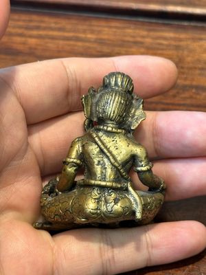 A collection of Chinese and Sino-tibetan bronze sculptures and paper weights, Qing — 照片 34