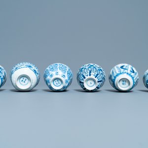 A collection of Chinese blue and white cups and saucers, 19th C. — 照片 33