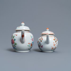 A collection of Chinese blue and white, famille rose, verte and Imari-style tea wares, Kangxi/Qianlong — photo 11