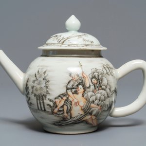 A collection of Chinese famille rose and grisaille tea wares, Yongzheng/Qianlong — photo 6
