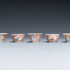 A collection of Chinese famille rose tea wares, Yongzheng/Qianlong — 照片 13