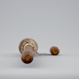 A collection of Chinese ivory, bone, gilt silver and turquoise objects, 19/20th C. — photo 10
