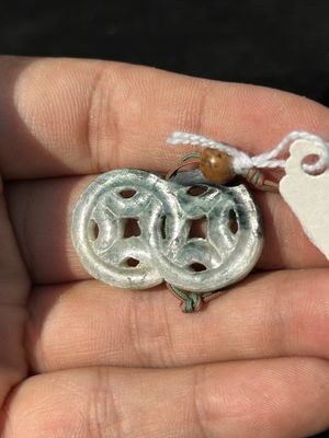 A collection of Chinese jade pendants, Qing — photo 5