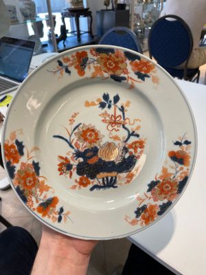 A collection of eleven Chinese Imari-style plates with floral design, 18th C. — foto 23