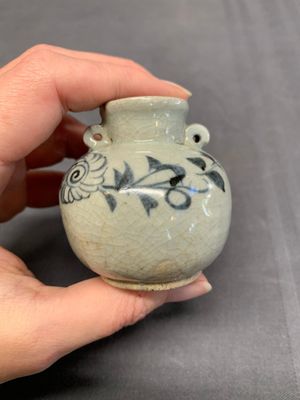 A collection of five Chinese blue and white jarlets, Yuan — photo 14