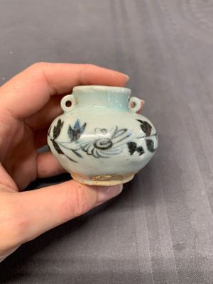 A collection of five Chinese blue and white jarlets, Yuan — photo 10