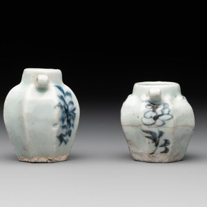 A collection of five Chinese blue and white jarlets, Yuan — photo 15