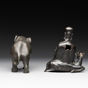 A collection of five Chinese bronze wares, Ming and later — photo 10