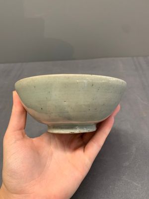 A collection of five Chinese celadon wares, Ming and later — photo 14